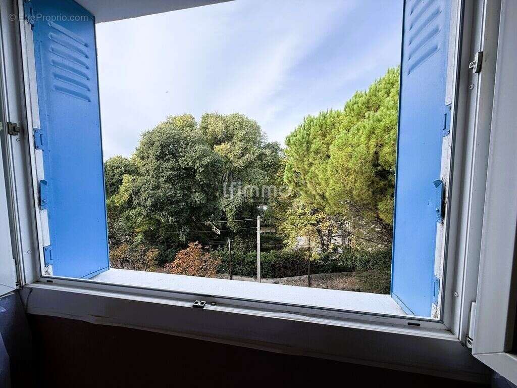 Appartement à MARSEILLE-12E