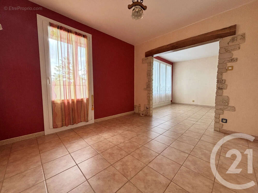 Appartement à SAINT-QUENTIN