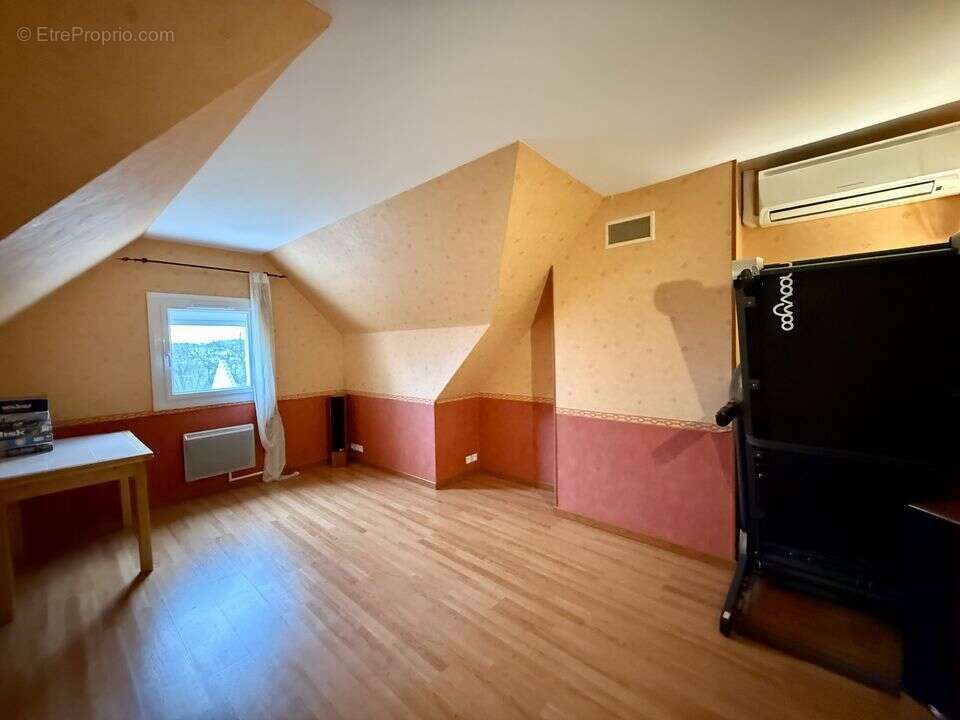 Maison à DONNEMARIE-DONTILLY