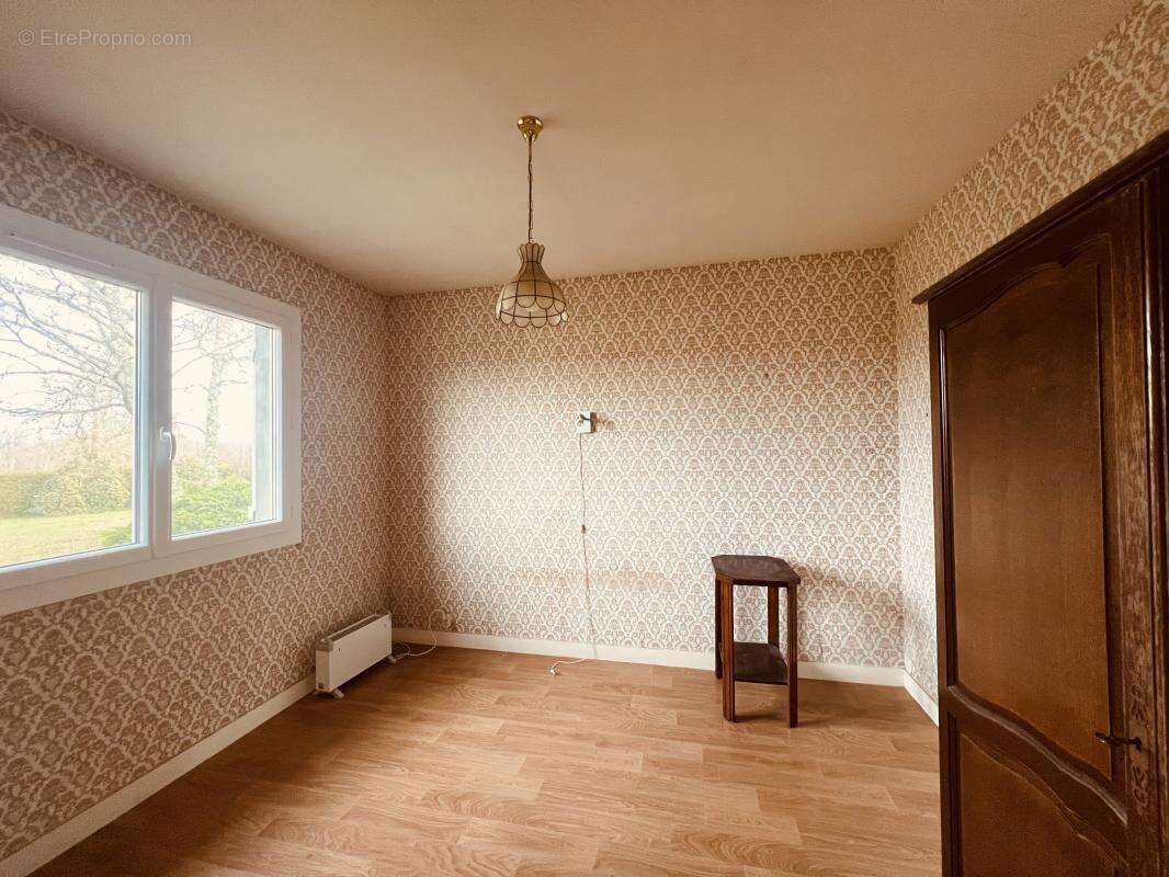 Maison 82 m² à Masleon  - photo 22