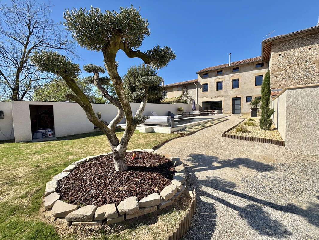 Maison à BOURG-DE-PEAGE