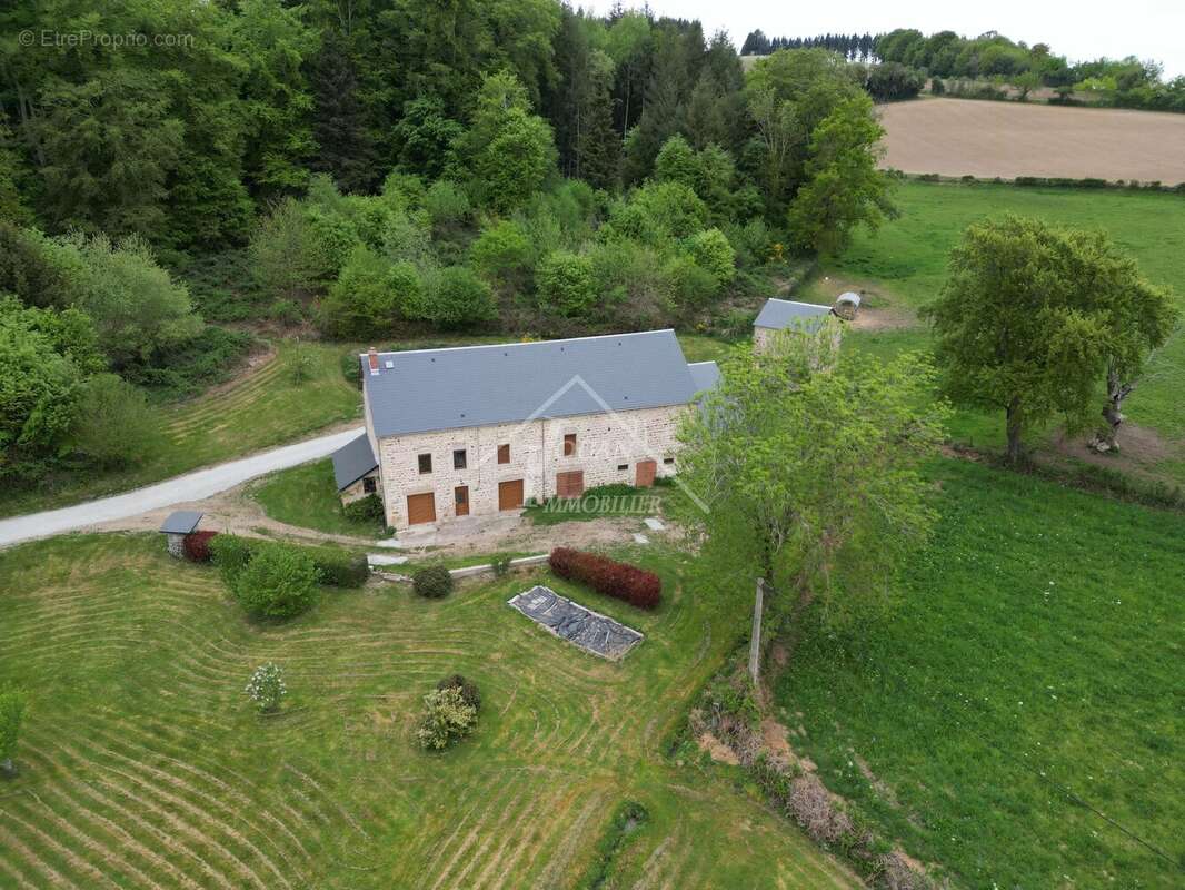 Maison à GOUTTIERES
