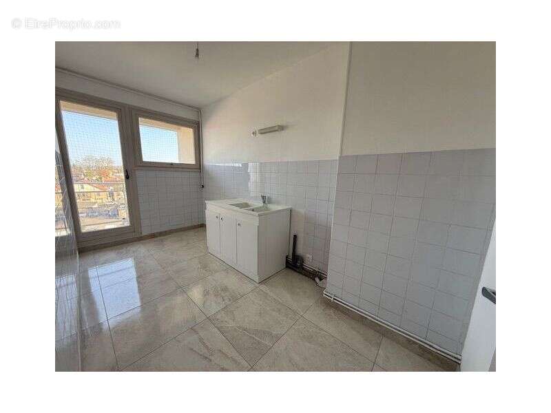 Appartement à SENS