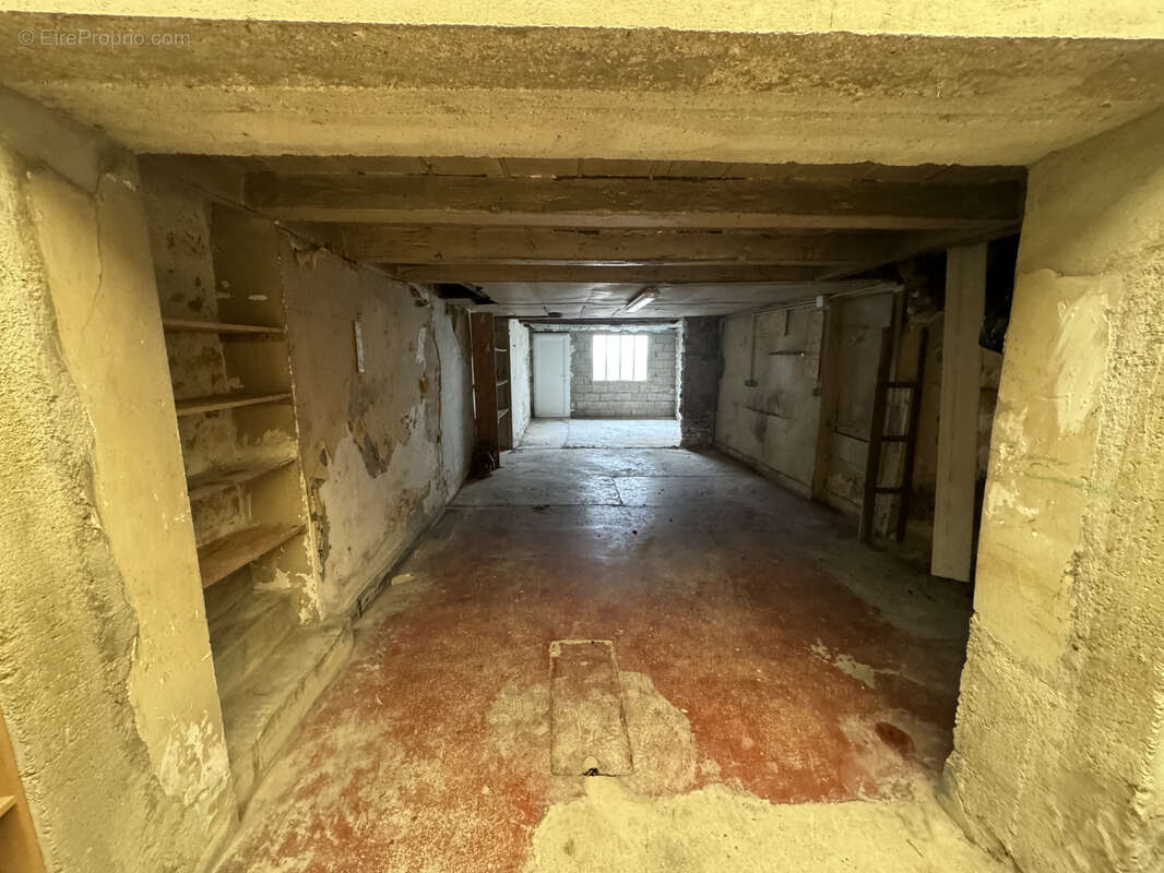 Maison à LONGCHAMP-SUR-AUJON