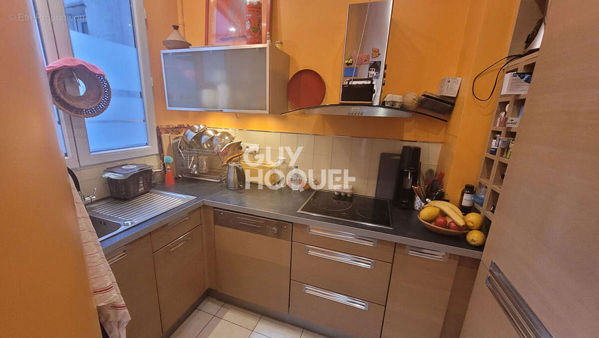 Appartement à PARIS-12E