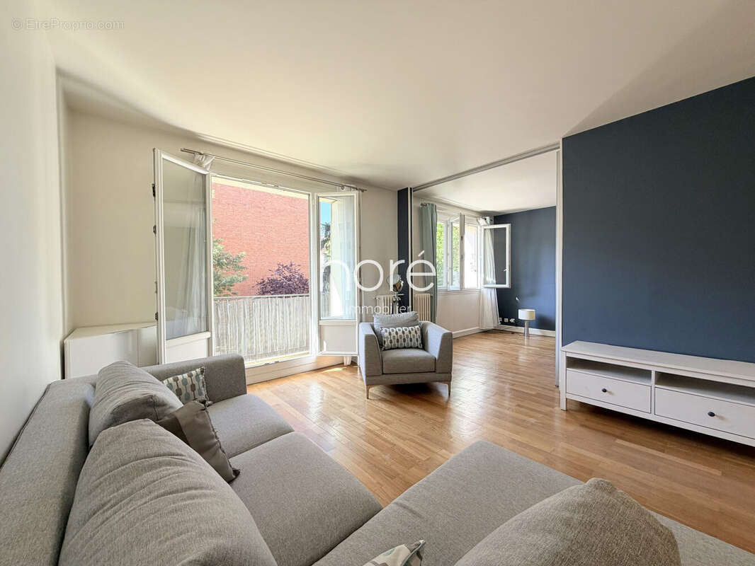 Appartement à ASNIERES-SUR-SEINE