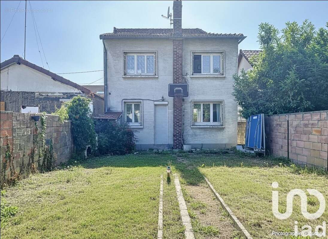 Photo 2 - Maison à VILLENEUVE-LE-ROI