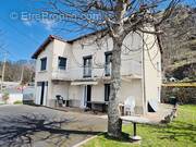 Maison à SAINT-GERMAIN-LAPRADE