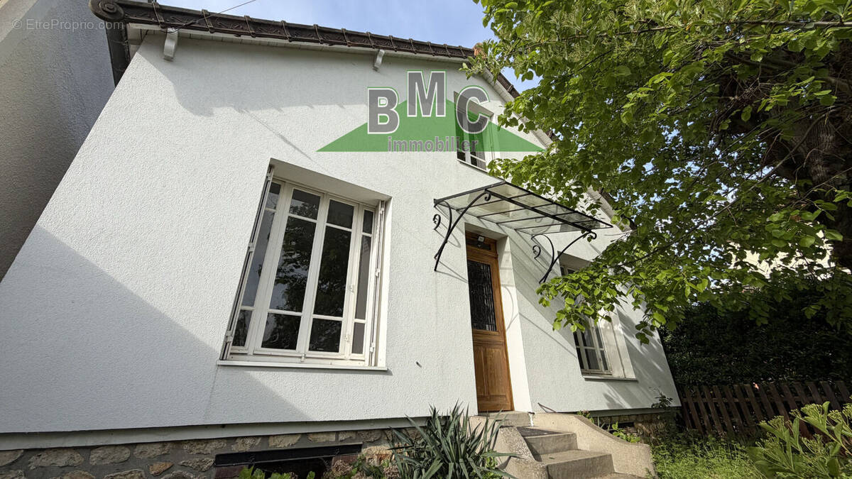 Maison à ERMONT