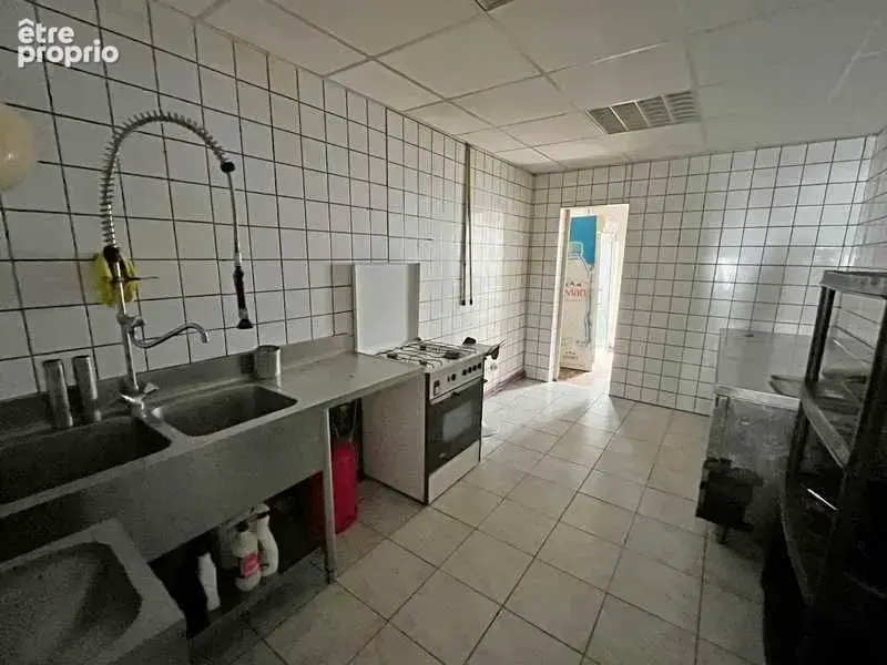 Maison 169 m² à Gisors  - photo 4