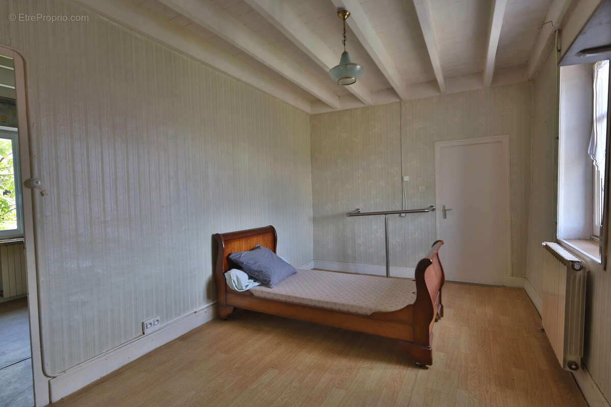 Maison à BEAUVOIR-DE-MARC