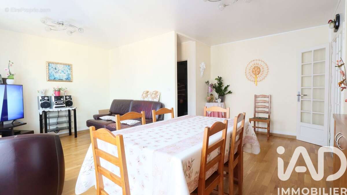 Photo 6 - Appartement à VITRY-SUR-SEINE