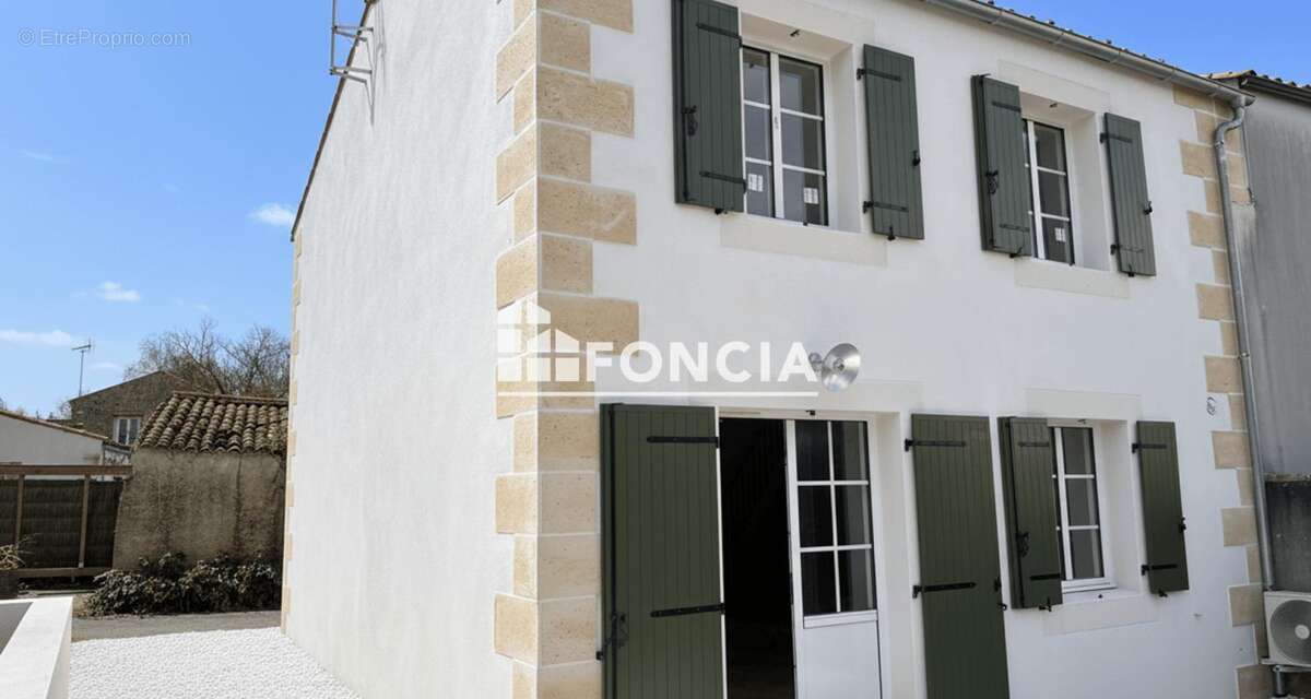 Maison à THAIRE