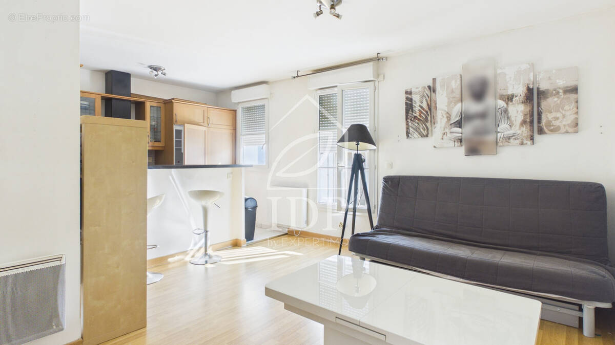 Appartement à CORBEIL-ESSONNES
