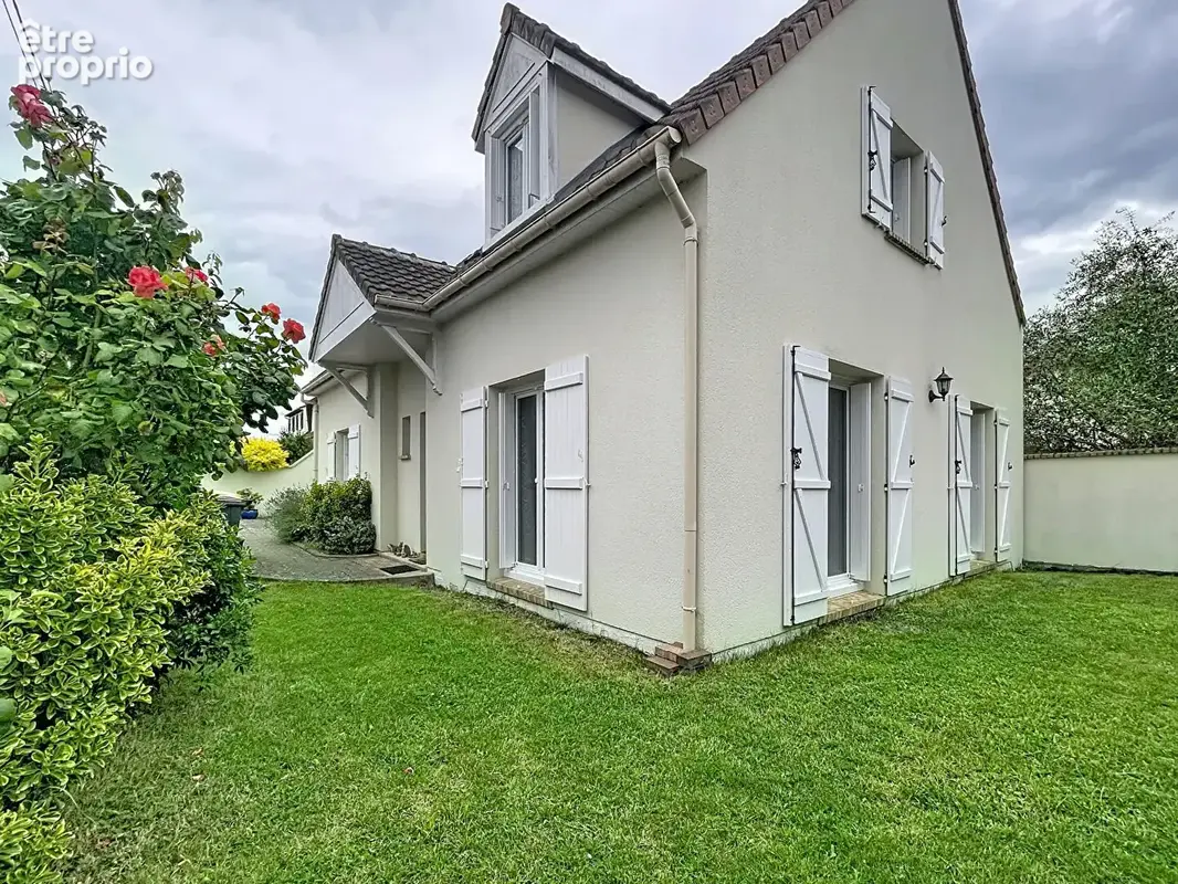 Maison à YERRES