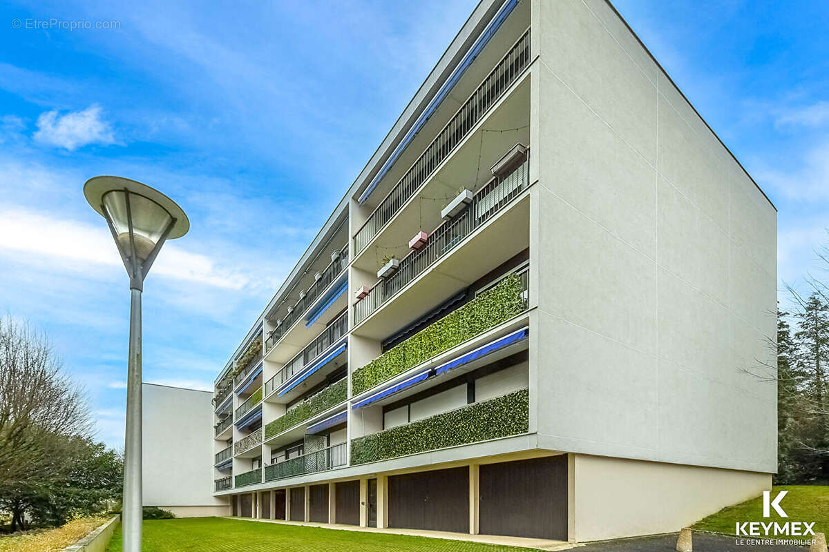 Appartement à TAVERNY