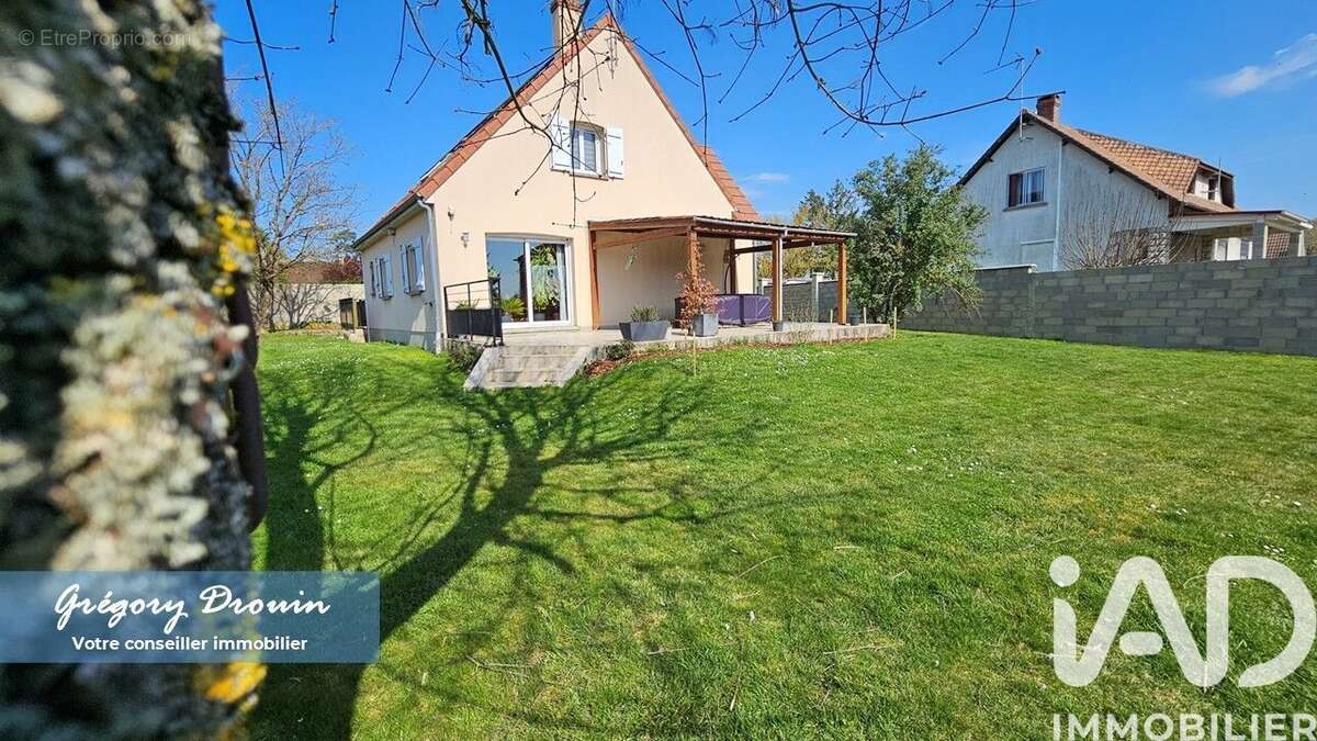 Photo 2 - Maison à MALESHERBES