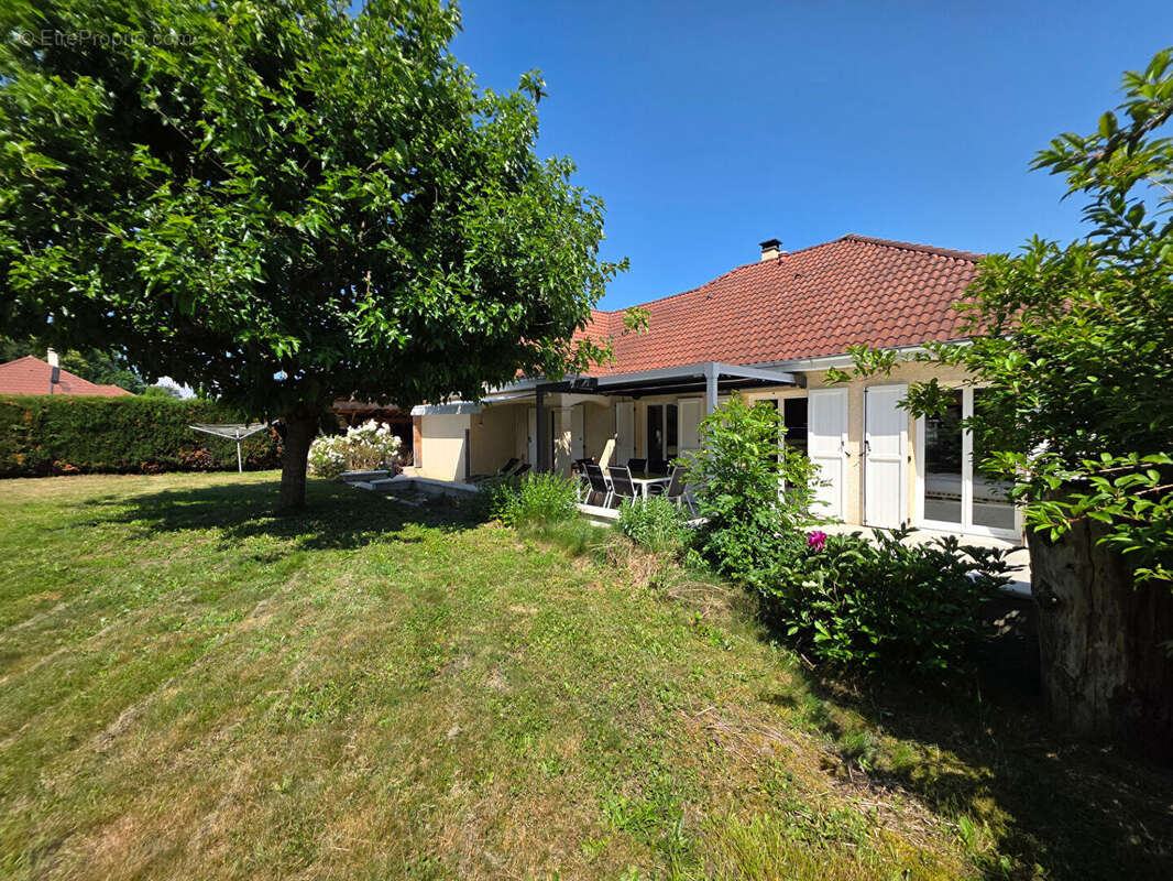 Maison à GRANIEU