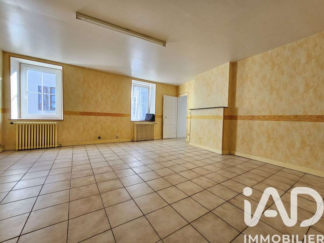 Maison 54 m² à Montfort-Le-Gesnois  - photo 7