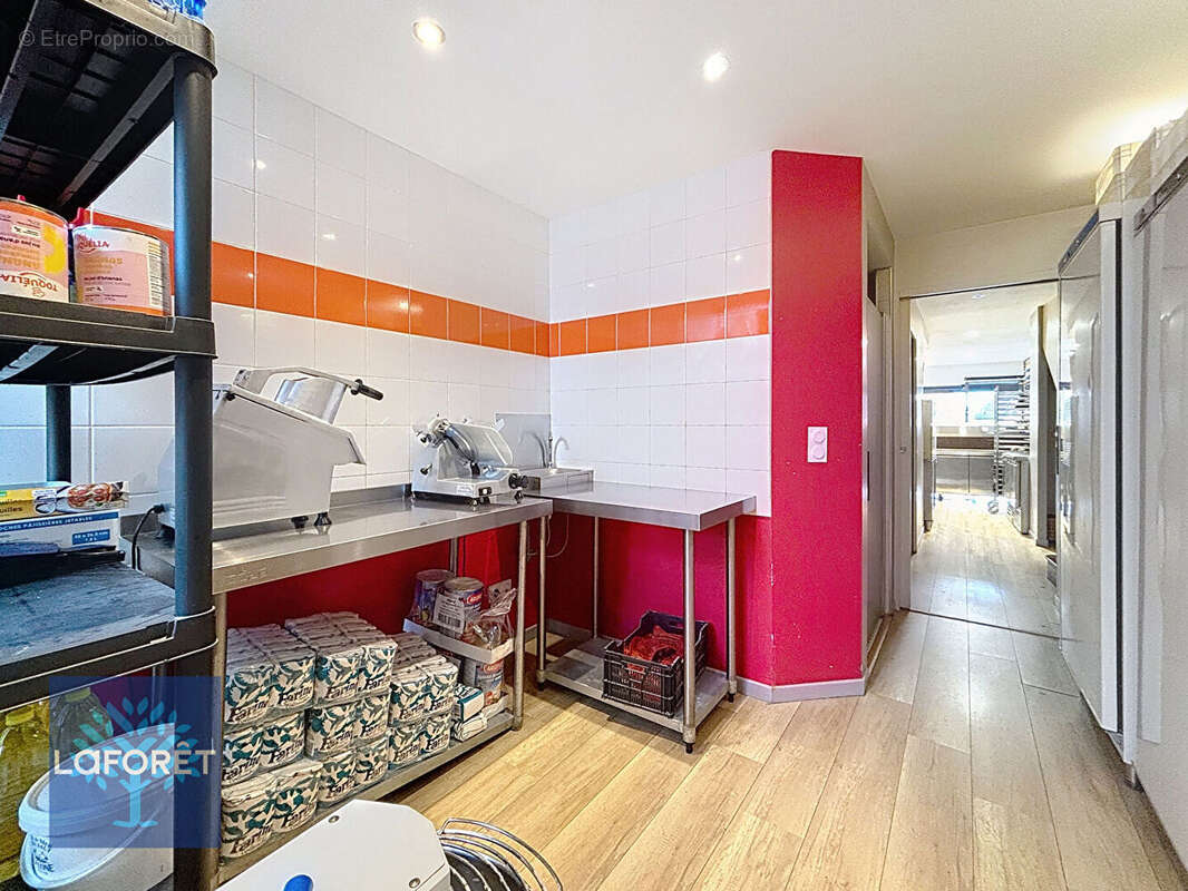 Maison à LOUVIGNE-DU-DESERT