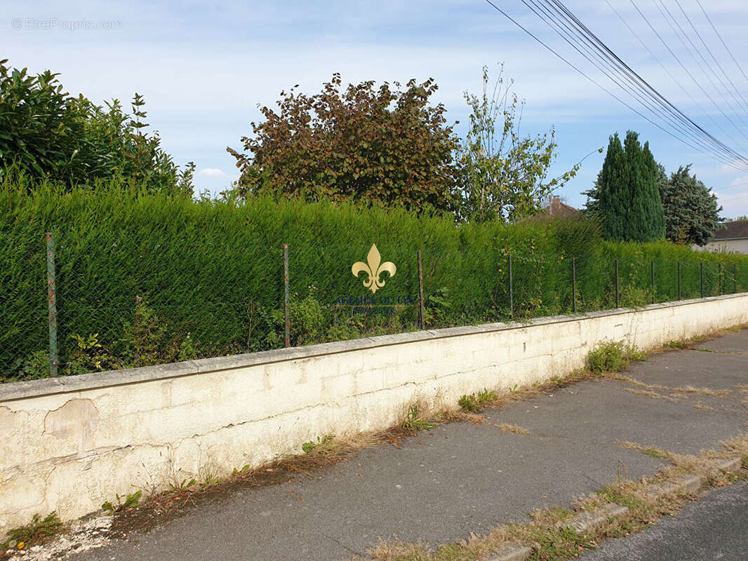 Terrain à PRECY-SUR-OISE