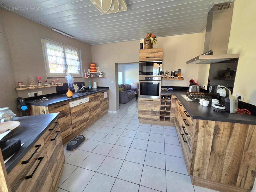 Appartement à MAICHE