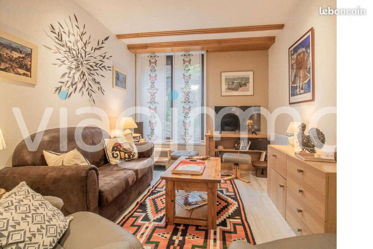 Appartement à AIX-LES-BAINS