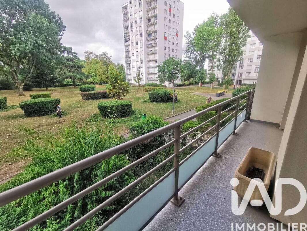 Photo 1 - Appartement à CHILLY-MAZARIN