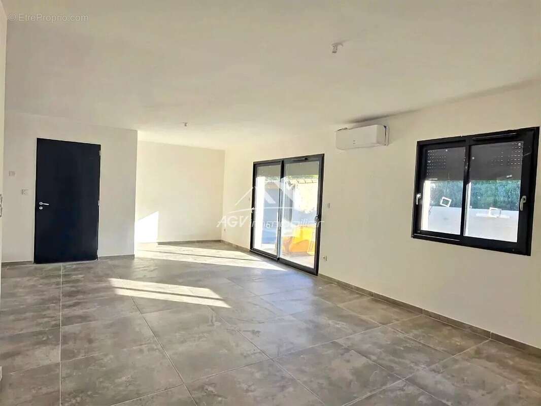 Maison à SAINT-PRIVAT-DES-VIEUX