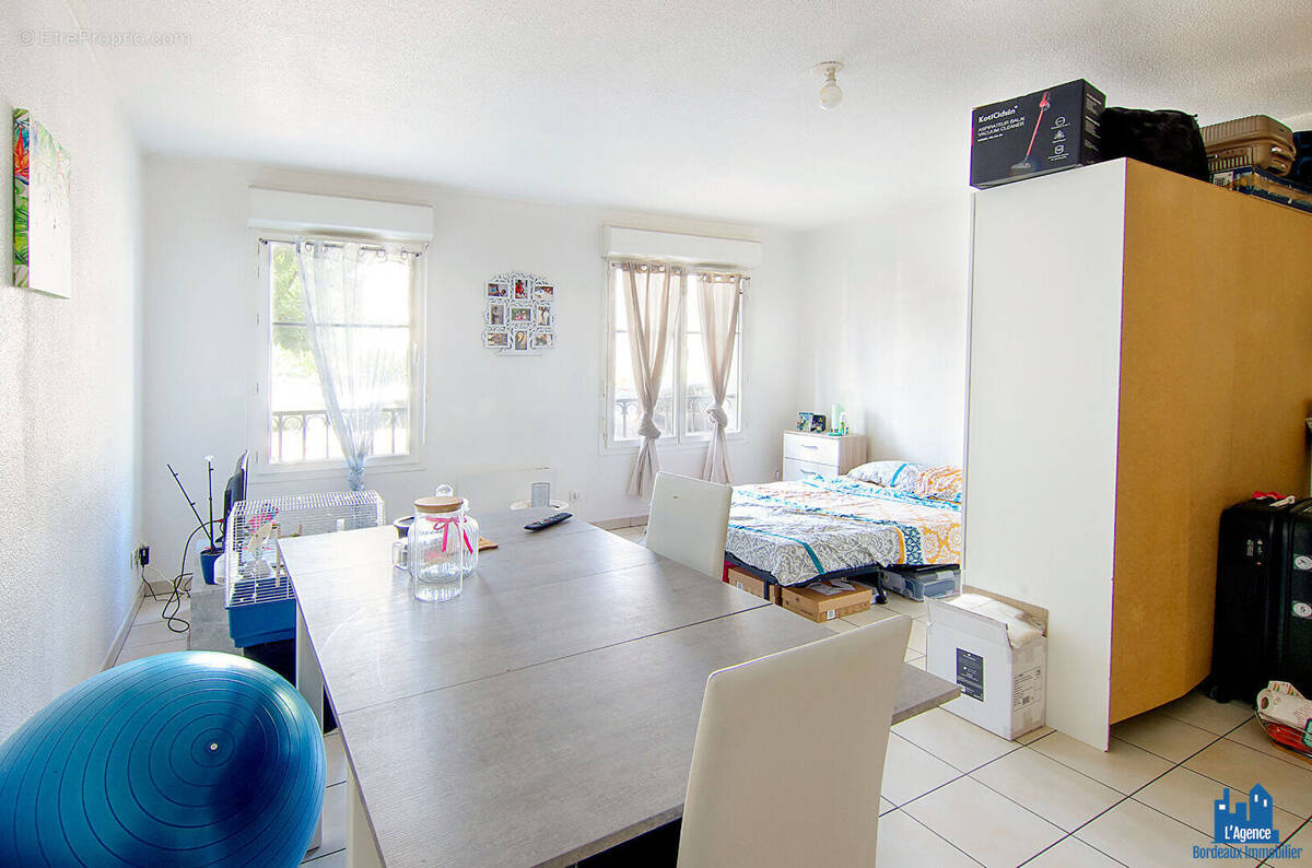 Appartement à LE HAILLAN