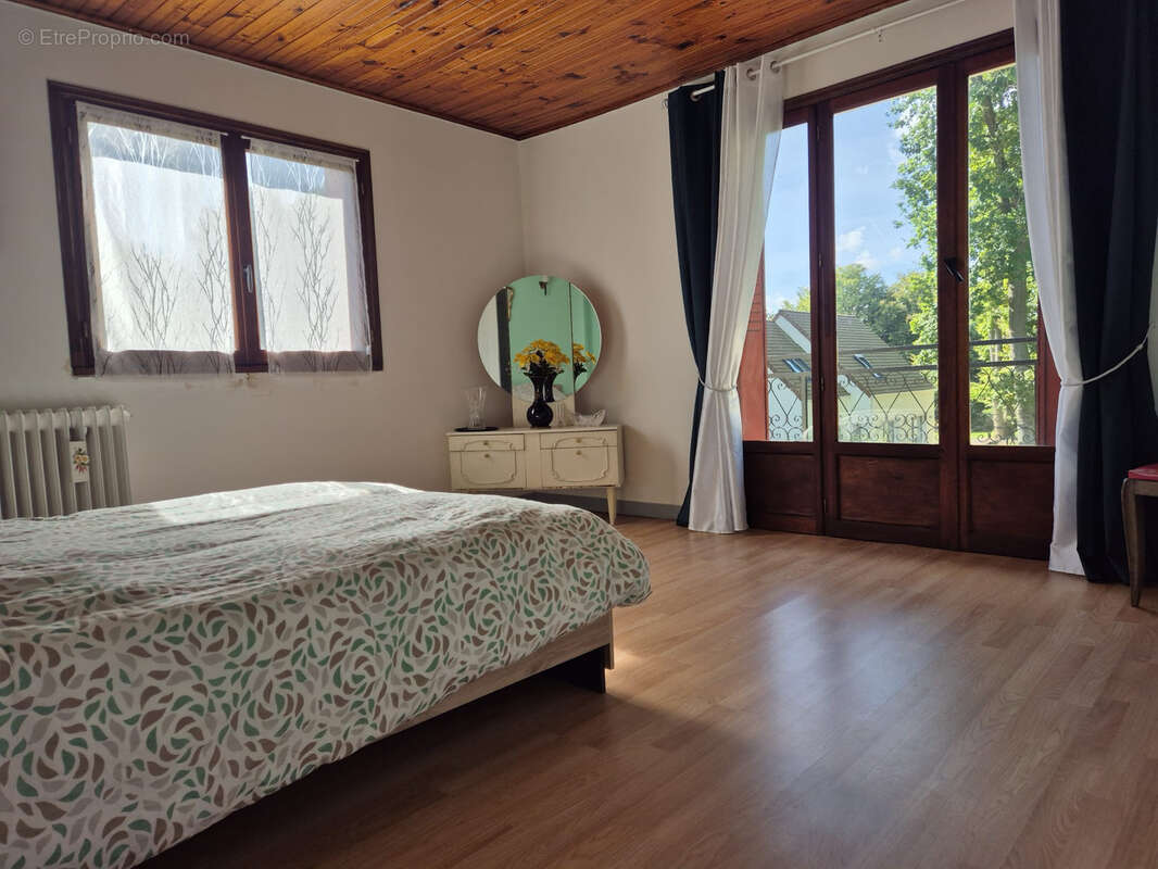 Maison à ORGERUS