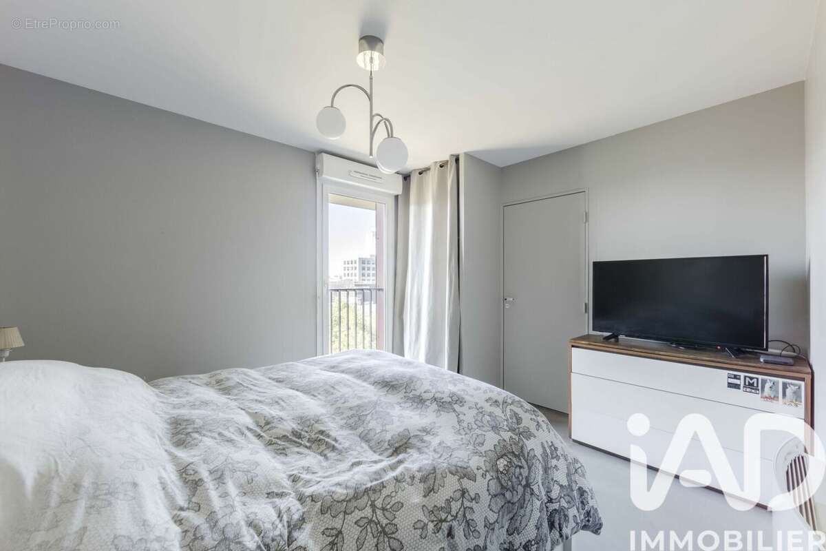 Photo 8 - Appartement à SAINT-DENIS