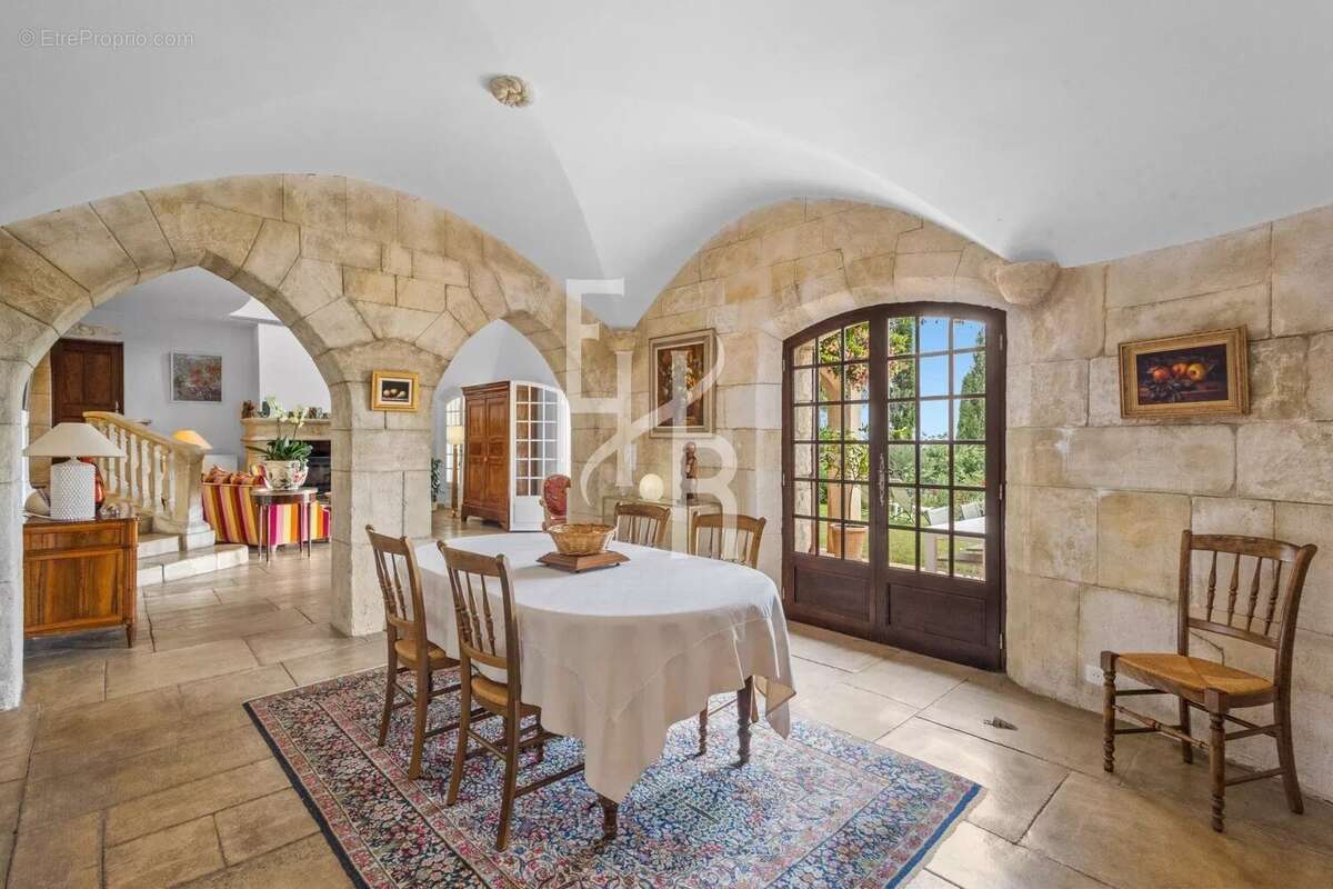 Vente villa vue panoramique au calme absolu, Spéracédes - photo 12