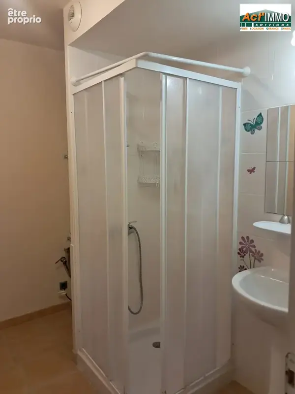 Appartement 3 pièces 65 m² à vendre à Port-De-Bouc (13118) - photo 4
