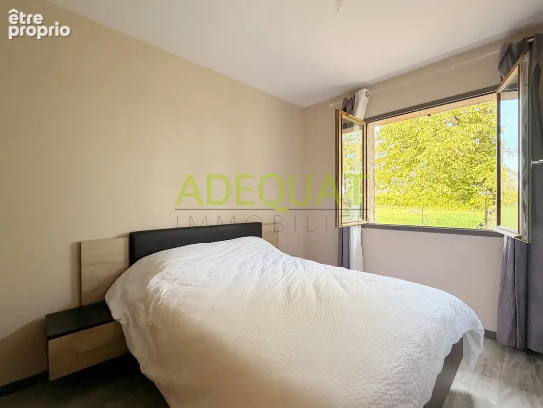 Maison de plain pied avec double garage - photo 12