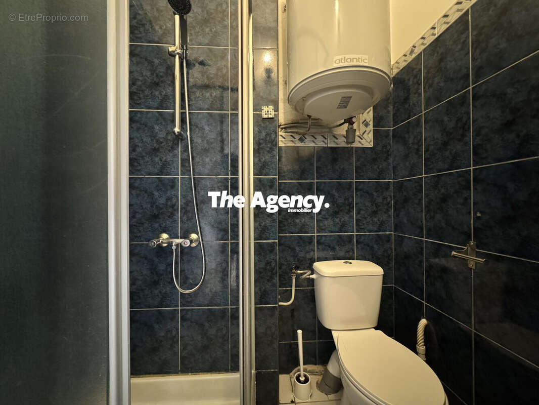 Appartement à MARSEILLE-5E