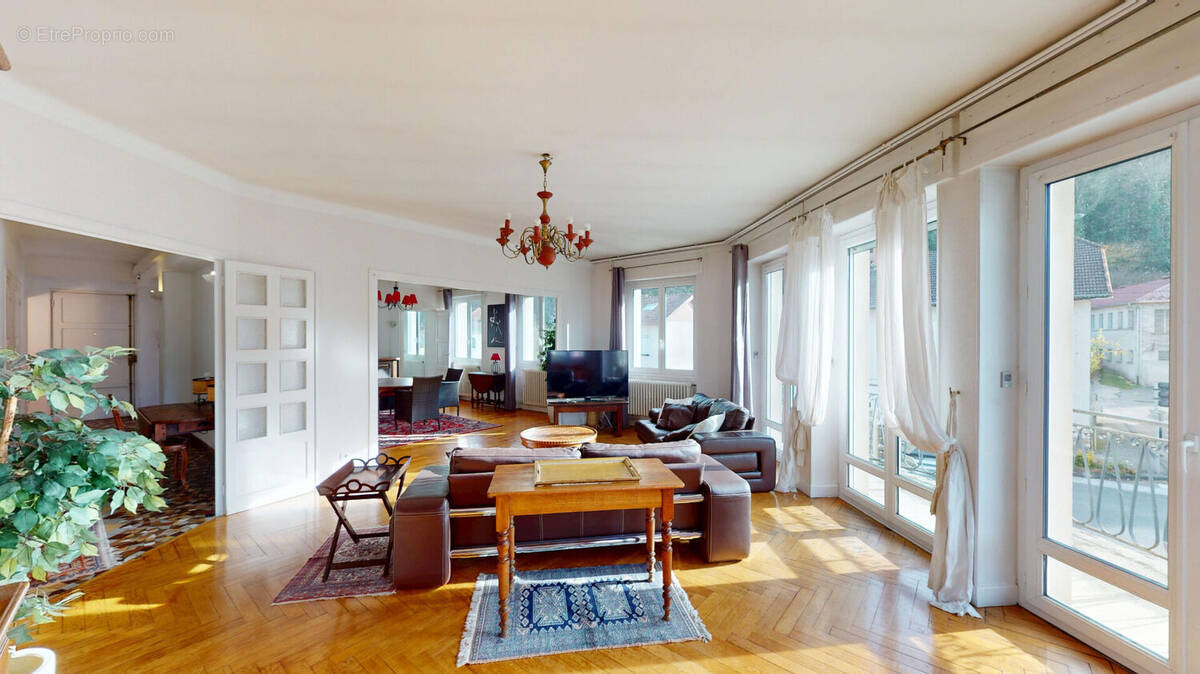 Appartement à DORTAN