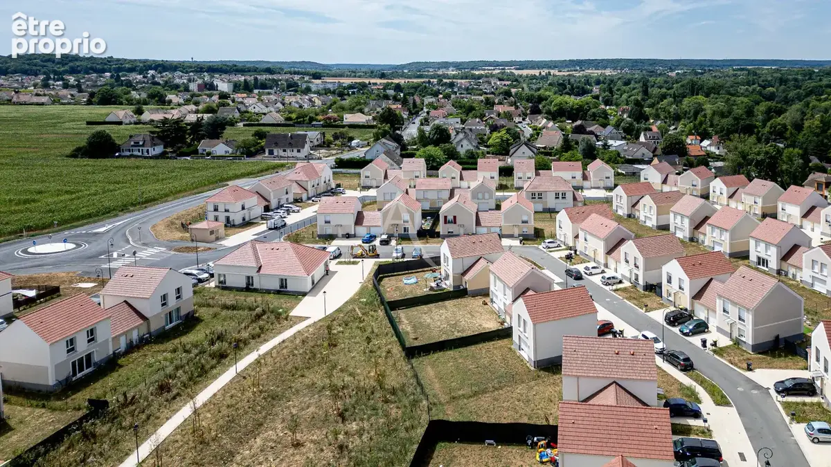 Maison à BALLANCOURT-SUR-ESSONNE