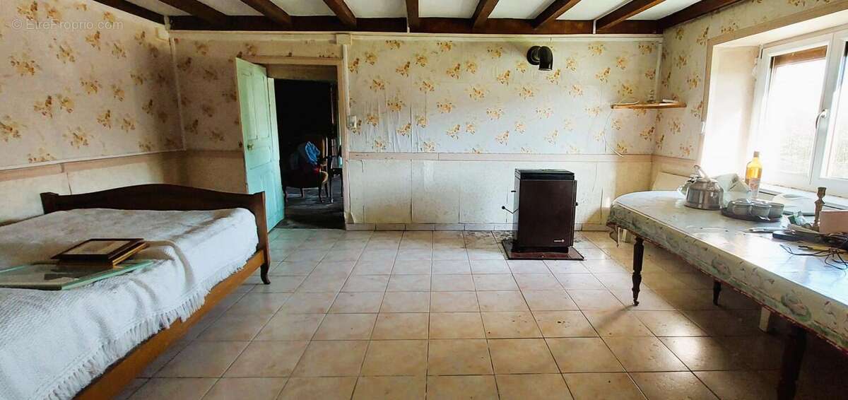 Maison à LA LONGINE