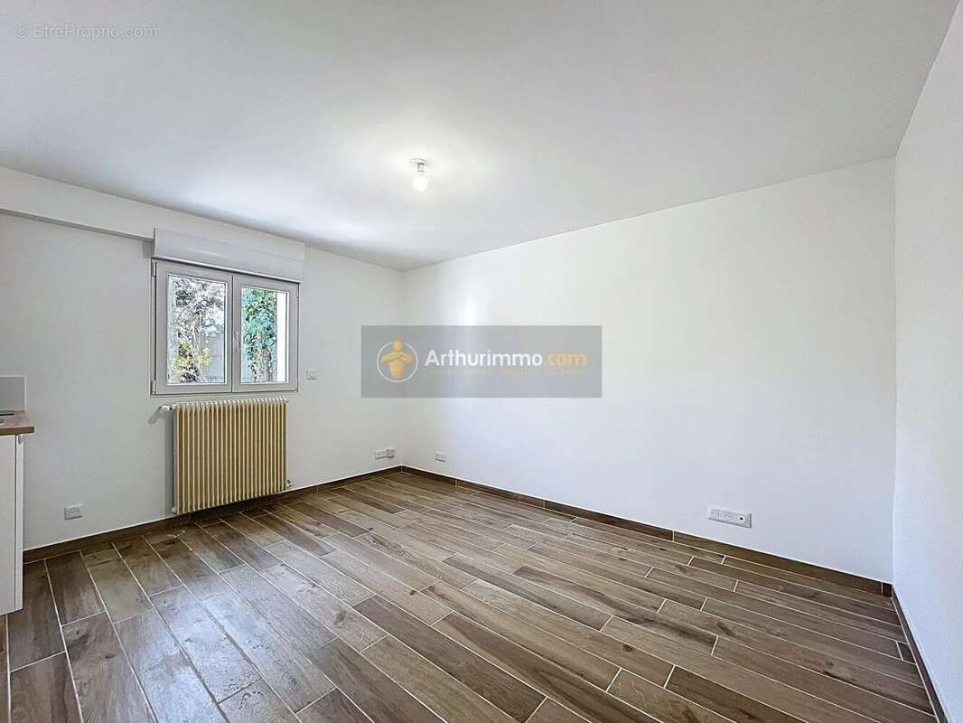 Appartement à VALENTON