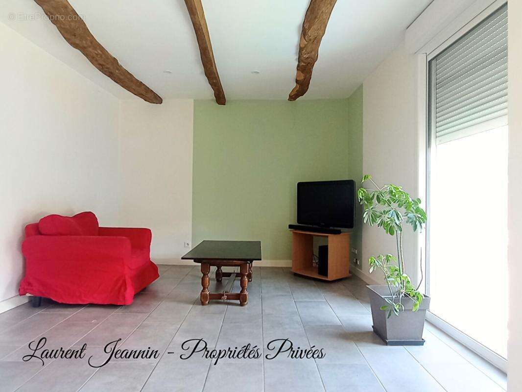 Maison à VILLEFRANCHE-D'ALBIGEOIS