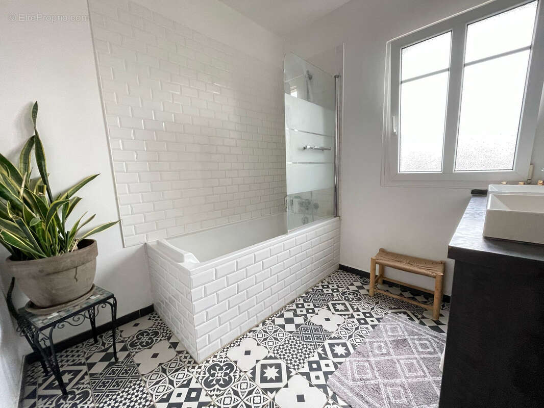 Maison à TREMBLAY-EN-FRANCE