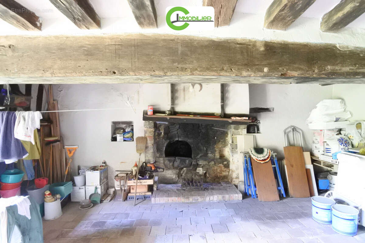 Maison à BONNETABLE