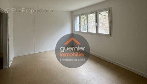 Appartement à CANTELEU