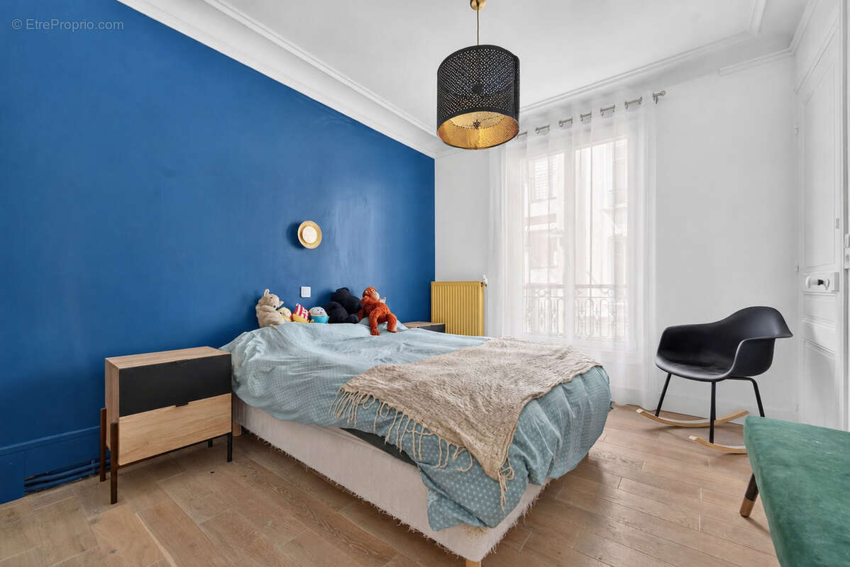 Appartement à PARIS-10E