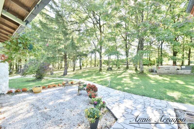 Maison à HAUTEFAGE-LA-TOUR