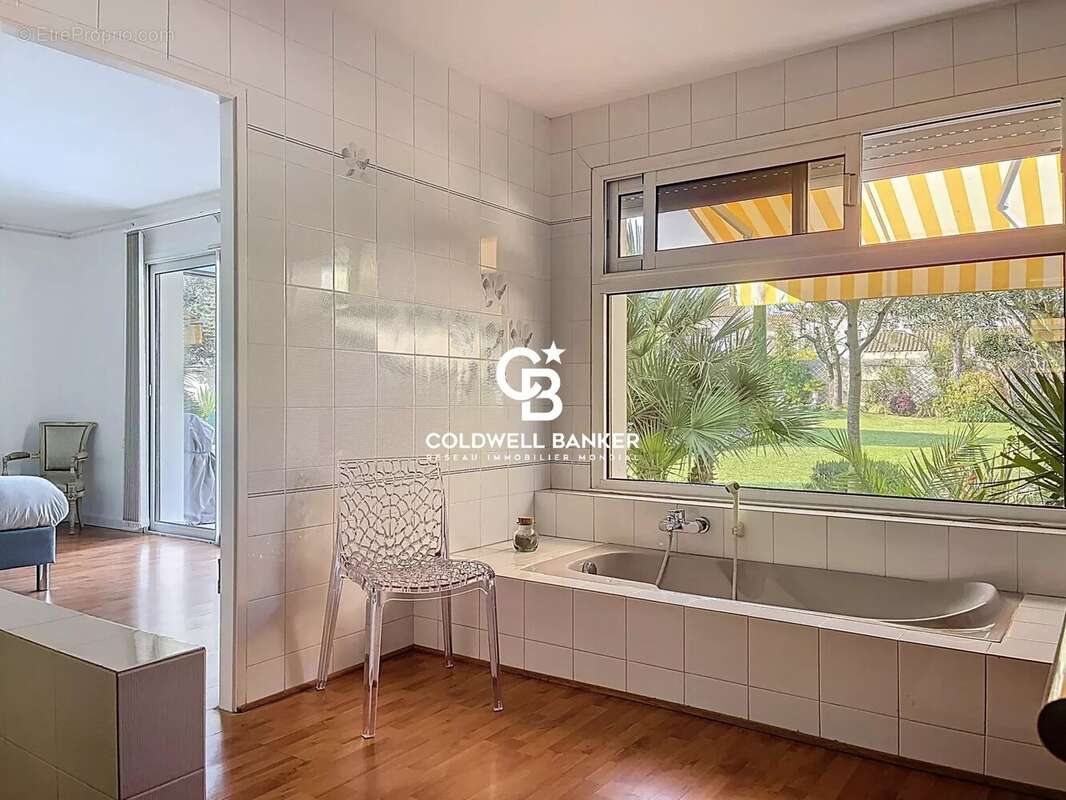 Maison à LA ROCHELLE