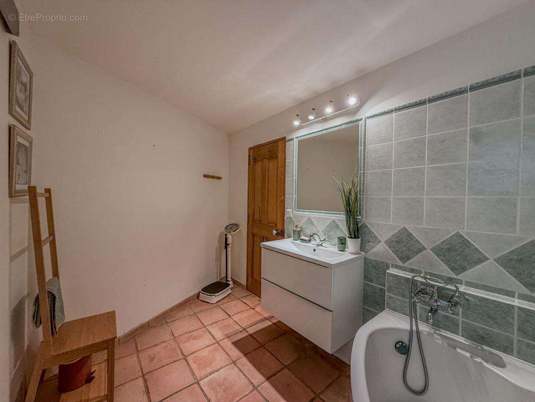 Maison à ALTHEN-DES-PALUDS