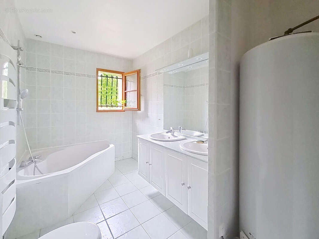 Maison 147 m² à Nouan-Le-Fuzelier  - photo 7