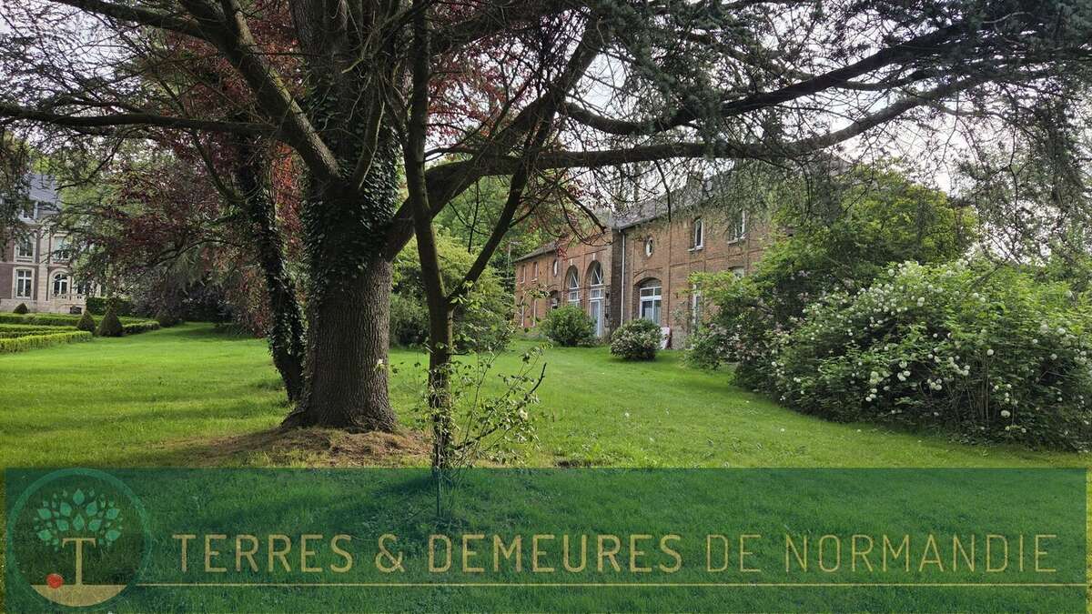 Maison à VARNEVILLE-BRETTEVILLE